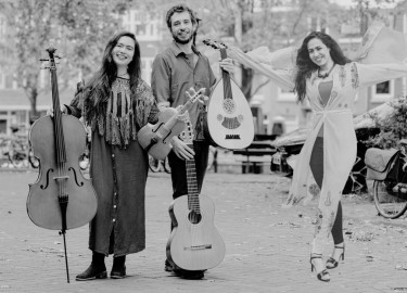 JULIANO ABRAMOVAY: CARTOGRAFIAS DA ESCUTA