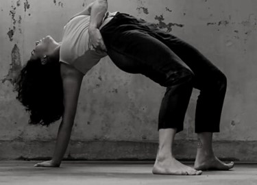 MAIARA ROQUETTI: ARRANHA-CÉU